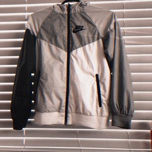 Nike Windbreaker Jacket